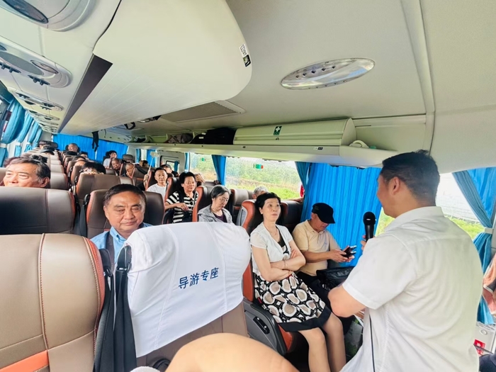 诗酒润初心，研学享晚晴   银发研学之旅温情落幕