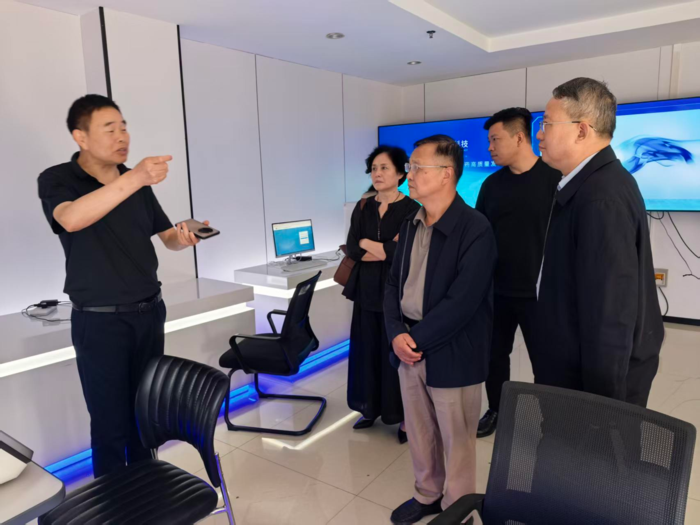 安徽省社会组织总会赴合肥云诊信息科技有限公司走访调研 探索数智中医药创新发展