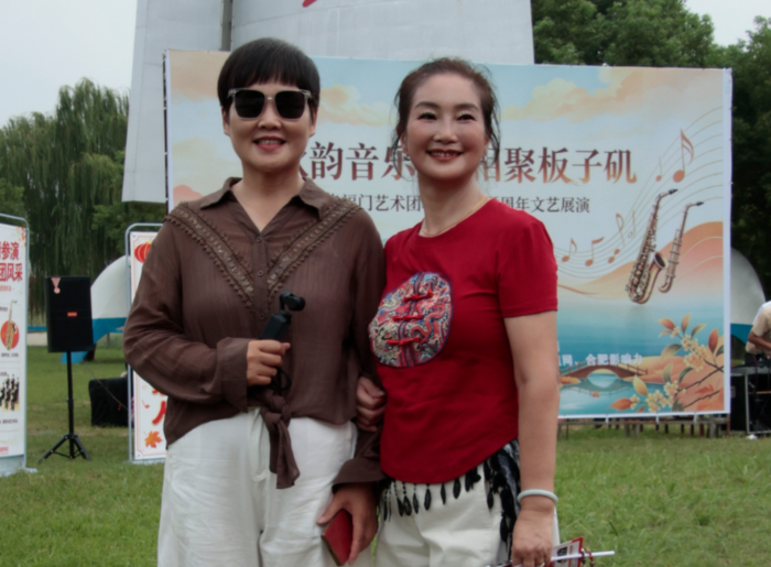 秋韵板子矶 金秋绽芳华｜幸福门艺术团周年庆团建展演圆满落幕！