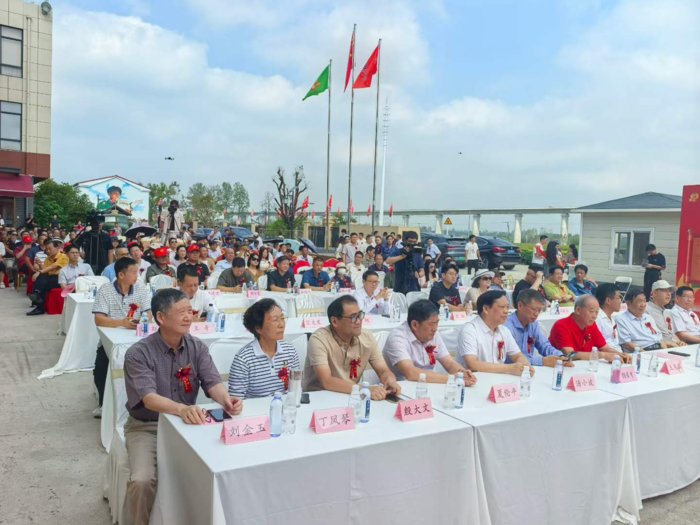 金柿满枝庆丰收光影定格促振兴  2026“好柿年年”金柿采摘月开园暨“双影展”在肥西金柿村启动