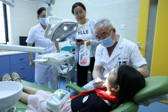 肥东桥头集镇： 口腔科普进乡村关爱牙齿暖童心