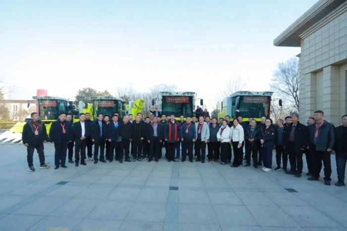 山东江华机械2026年商务年会隆重召开：共绘智慧农业