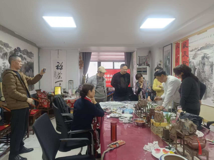 巾帼墨香盈雅室 新春笔会绘芳华——安徽古塬书画院巾帼分院迎新春笔会圆满落