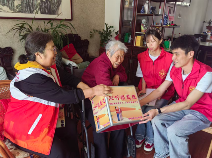 包河区：“沁心365”  服务暖万家