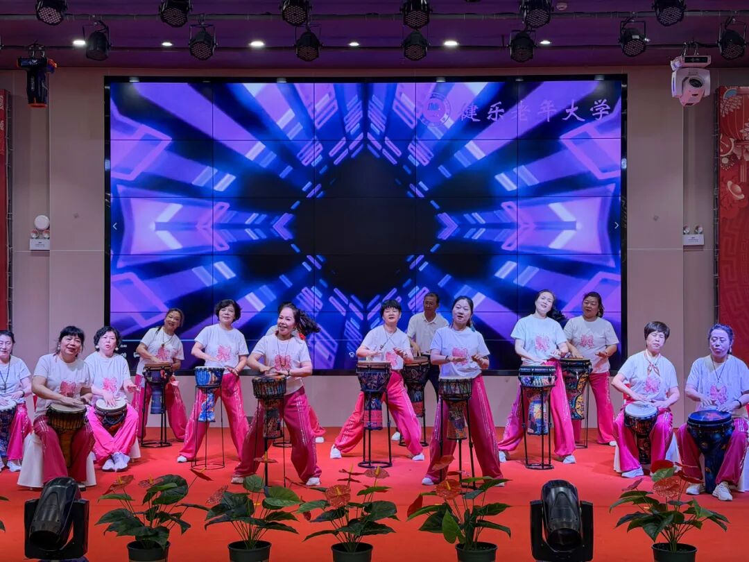 舒城文翁研学小镇举办“秋韵如歌 · 乐动银发”健乐老年大学首届音乐节（图11）