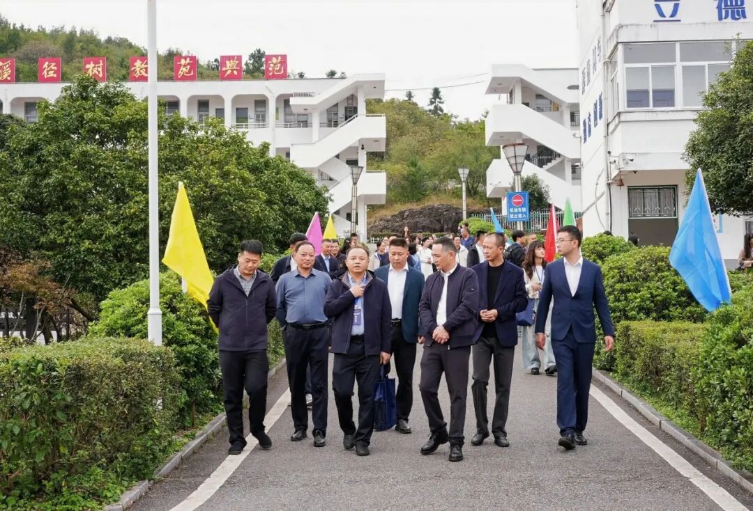 舒城文翁研学小镇：跨越千年文脉，成都石室中学寻根溯源（图3）